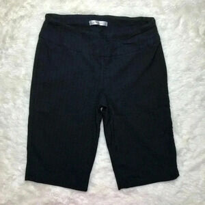 S.C.  & Co Bermuda Shorts Black Square Pattern Size 8